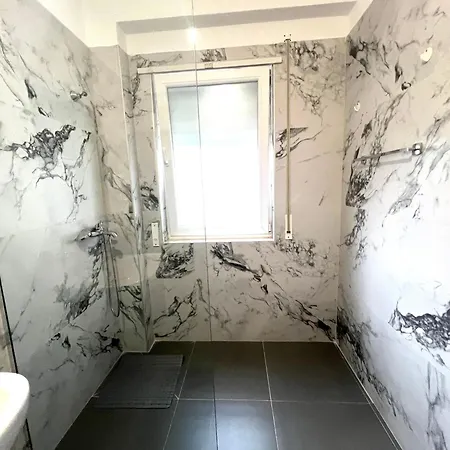Velvet Nest Apartman *